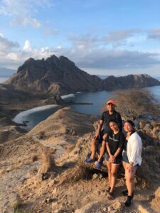 WELCOME TO PULAU PADAR ISLAND LABUANBAJO NUSATENGGARA TIMUR INDONESIA VISIT SAILING KOMODO TOUR 2022 LIVE ON BOARD LABUANBAJO INDONESIA